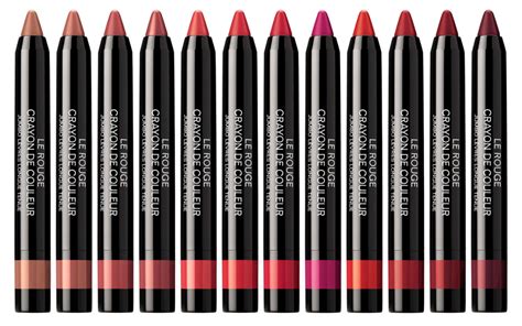 le rouge crayon de couleur chanel|Chanel lip liner 05.